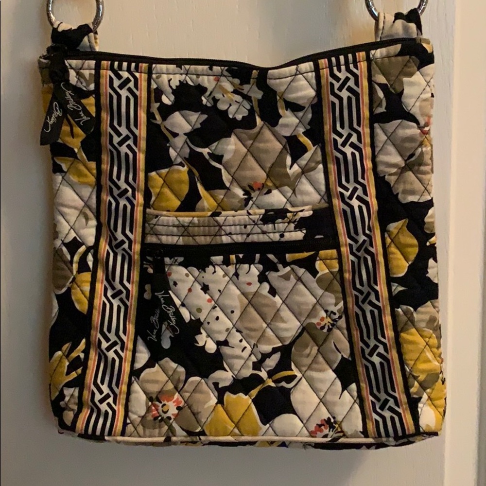 VERA BRADLEY Cross Body